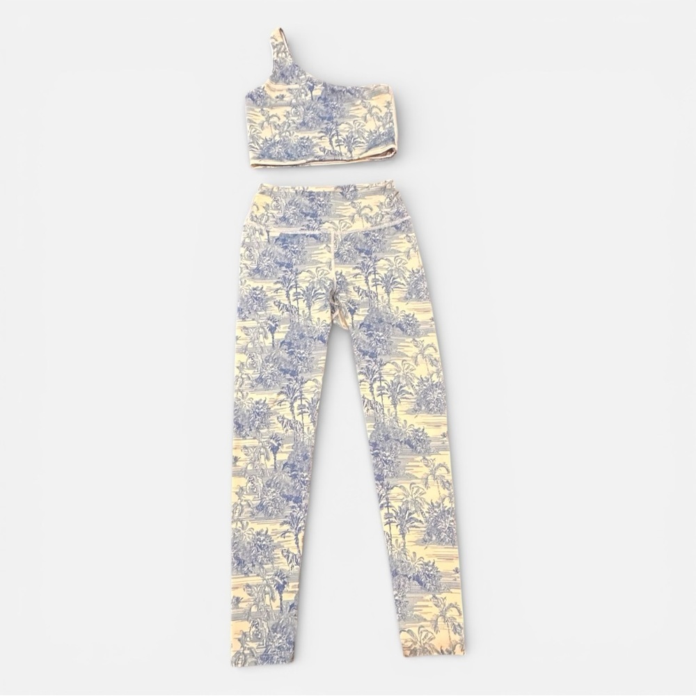 Noli Yoga Blue Cream Tigers Island Tropical Activewear Bra and Pants Set Small
